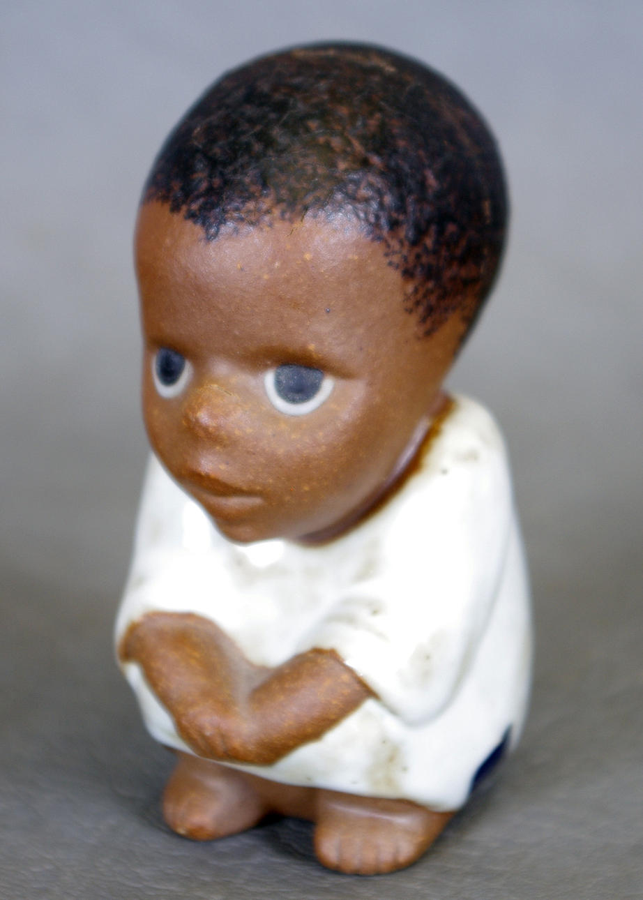 KERAMIKFIGUR, "Ur världens barn", Lisa Larson.