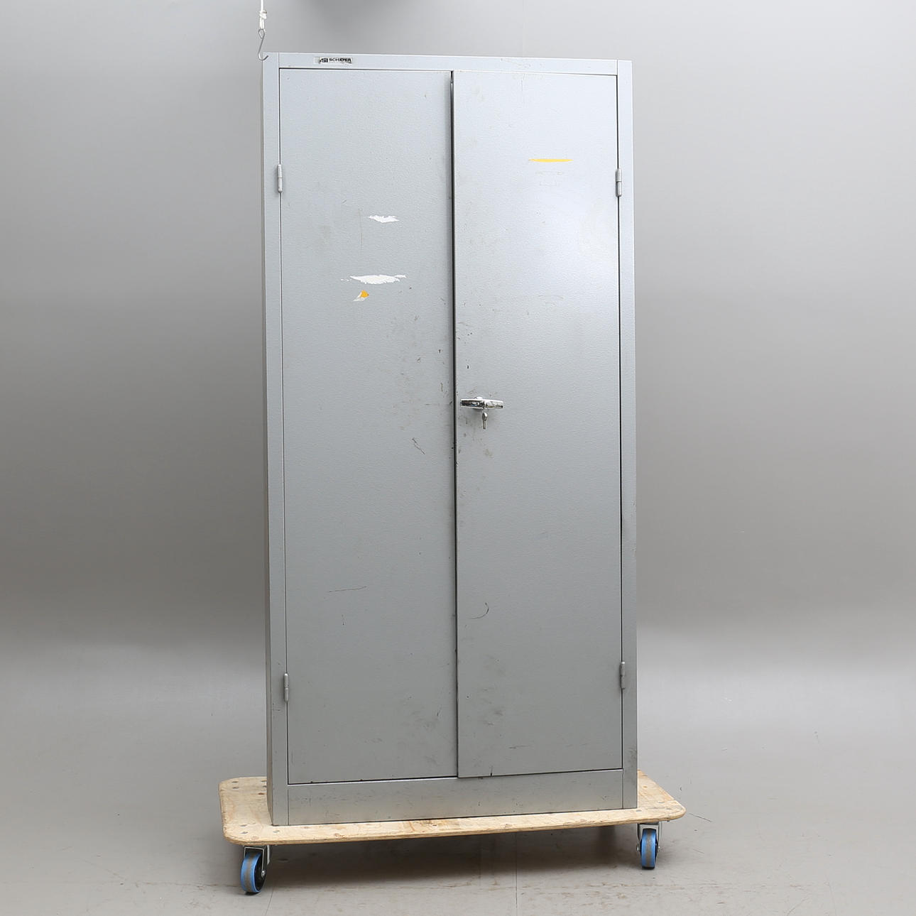 PLÅTSKÅP, Schäffer, industristil, 1900-tal.