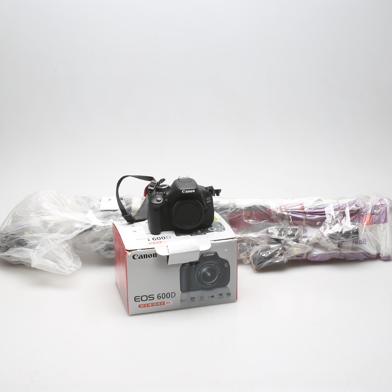 DIGITAL SYSTEMKAMERA, EOS 600D, 18-55mm, stativ, Canon.