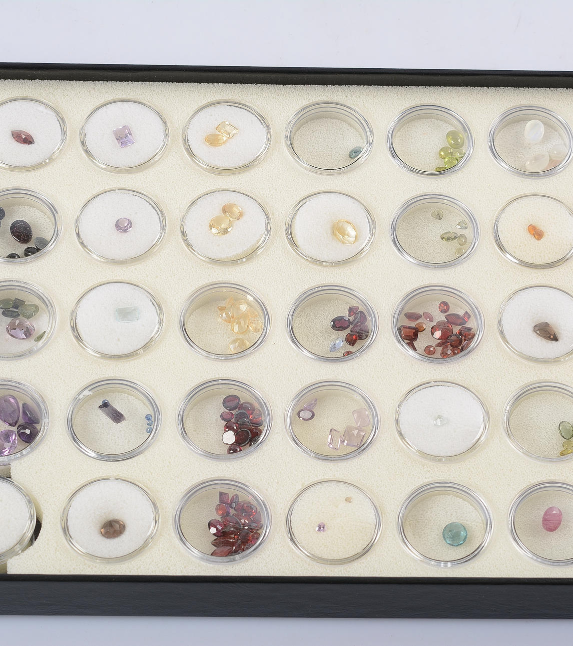 SAMLING ÄDELSTENAR, ca 240 st.