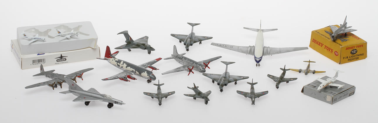 DINKYTOYS, MESTADELS, 17 FLYGPLAN.