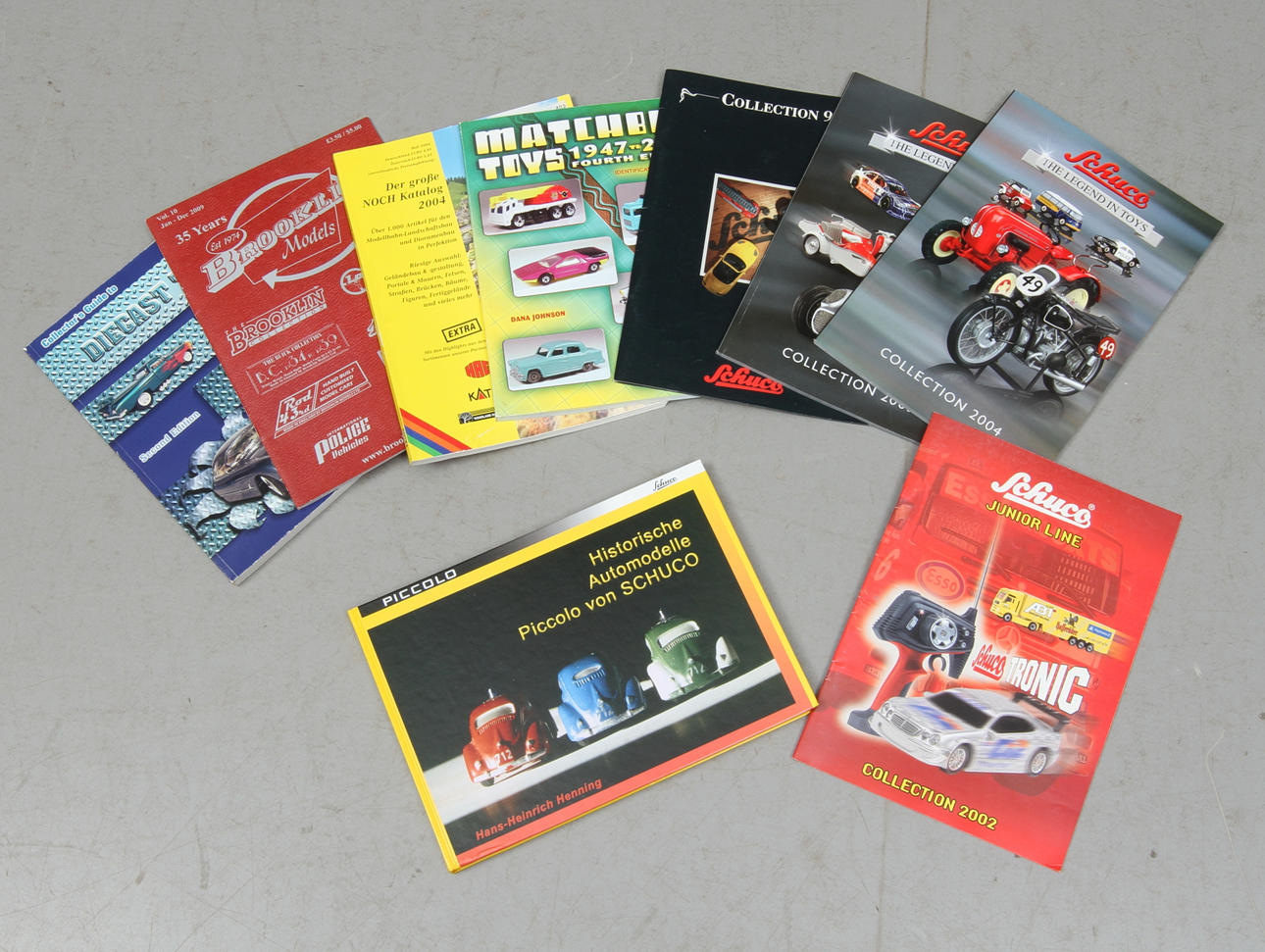 LEKSAKSBÖCKER, NIO STYCKEN.