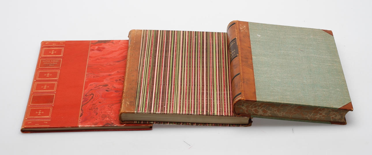 BÖCKER, 3 st, "Nutida Svensk konstslöjd i bild" Nils G. Wollin, "Det moderna hemmet", Hans Rabén.