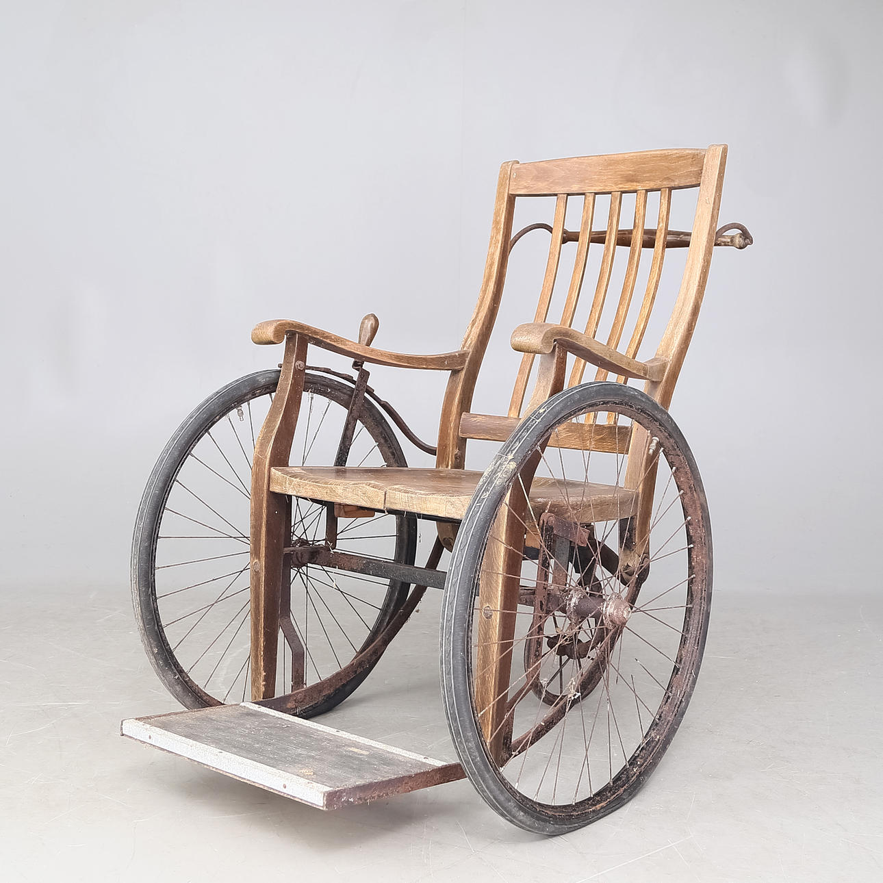 RULLSTOL, 1800/1900-tal.