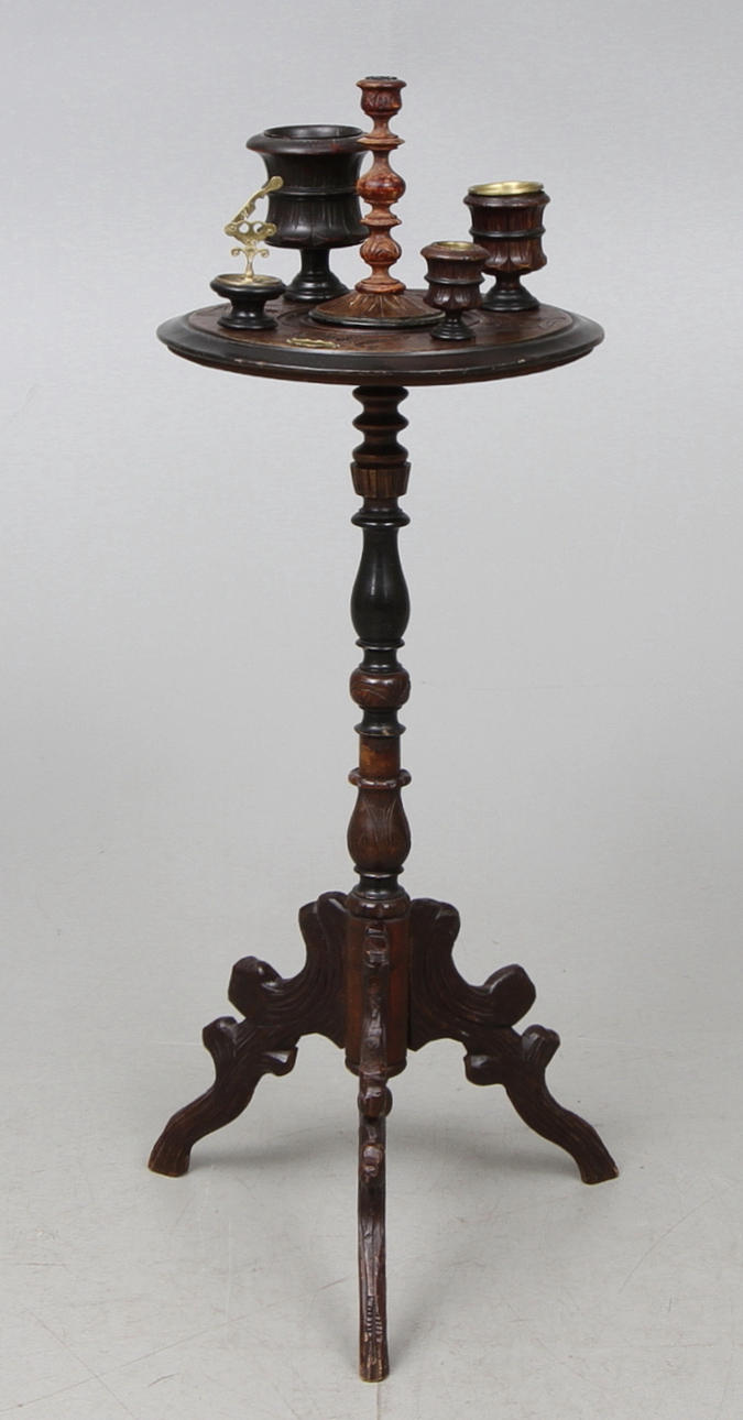 RÖKBORD, sekelskiftet 1900.