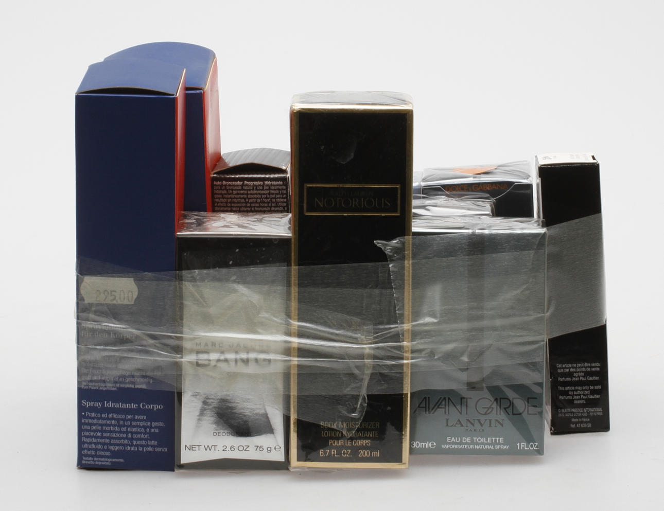 HUDVÅRDSPRODUKTER SAMT PARFYMER, 10 del, Marc Jacobs, Clarin med flera.