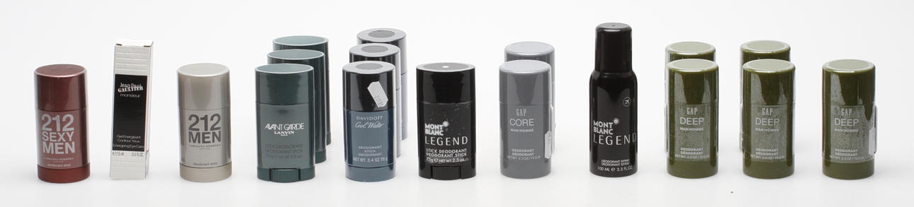 DEODORANTER, 17 ST, Mont Blanc, Davidoff, Carolina Herrera med flera.