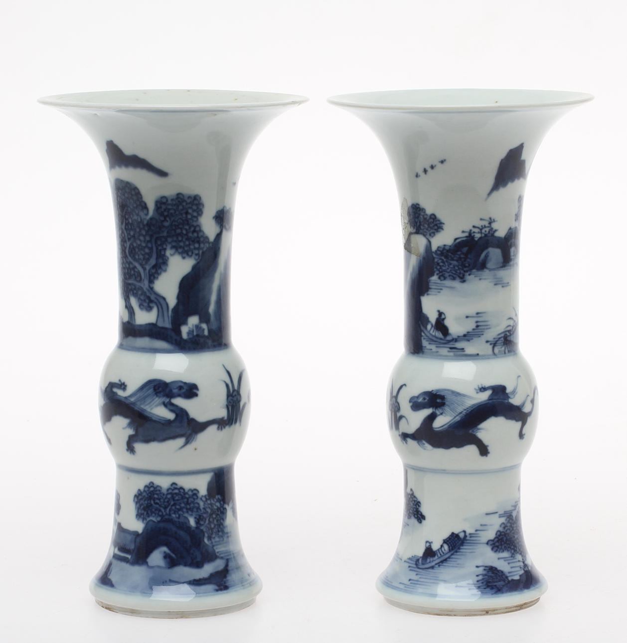 VASER, ett par, porslin, Kina.