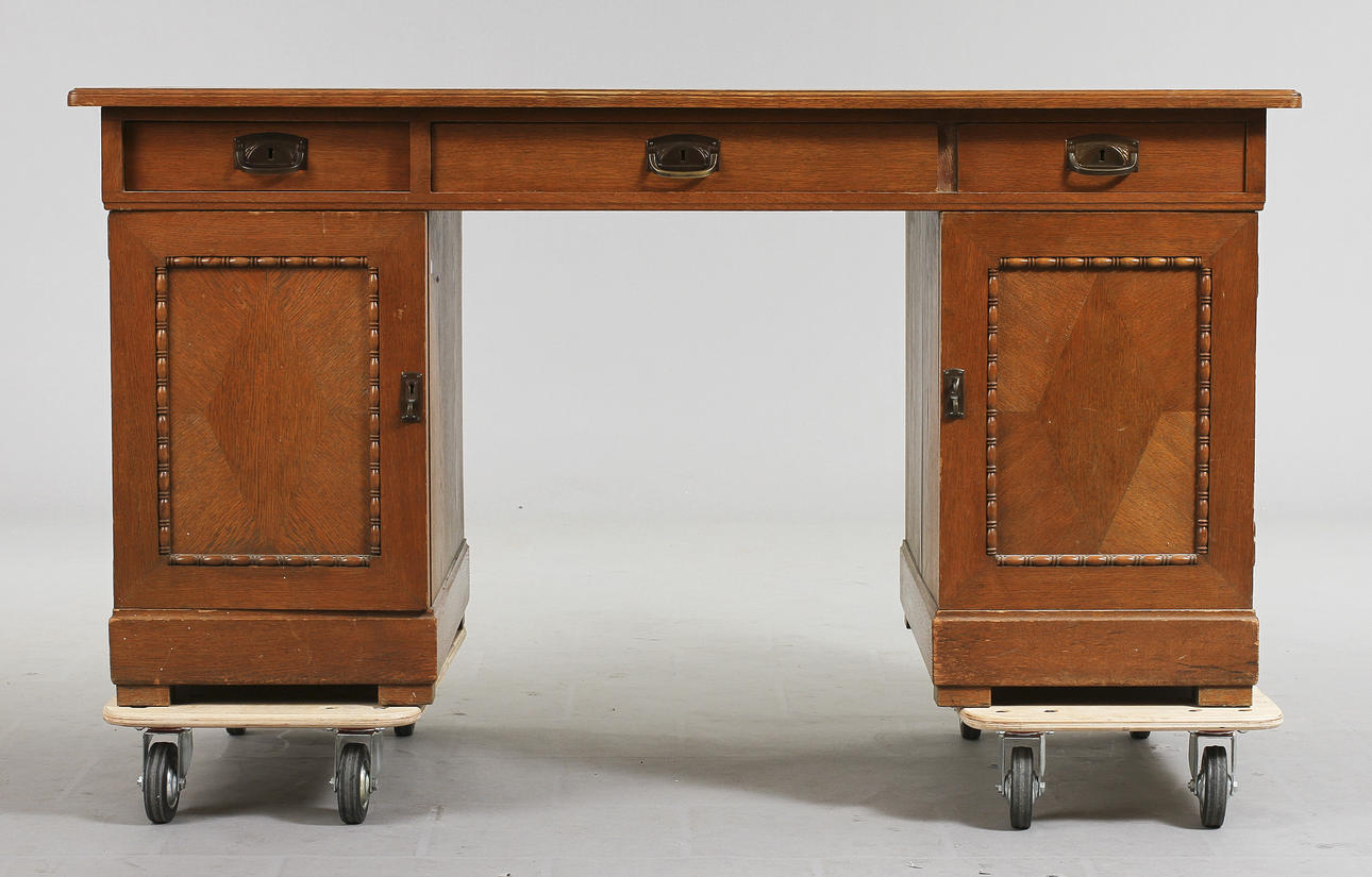 SKRIVBORD, 1900-tal.