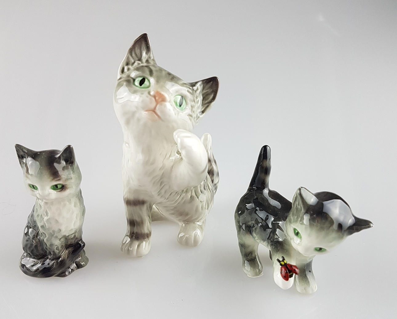 3 KATZENFIGUREN GOEBEL.