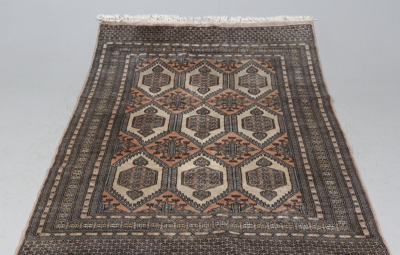 CARPET, oriental, Boccara, 124 x 190 cm.