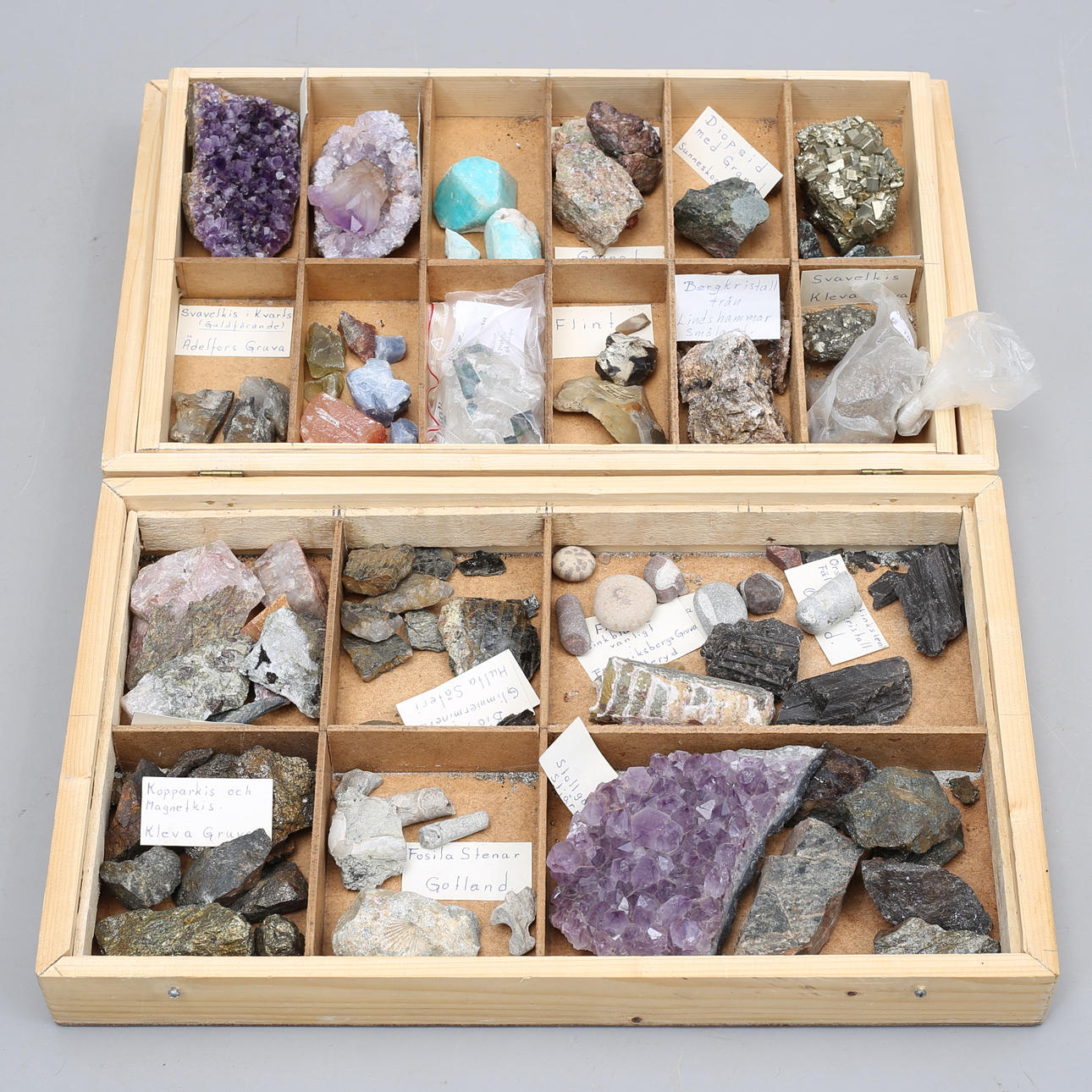 STEIN- und MINERALSAMMLUNG, benannt.