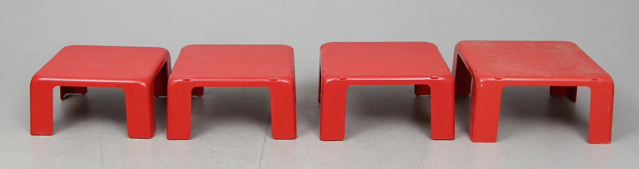 SATSBORD, 4 delar, "Quattro Gatti", Mario Belini, C&B, Italien.