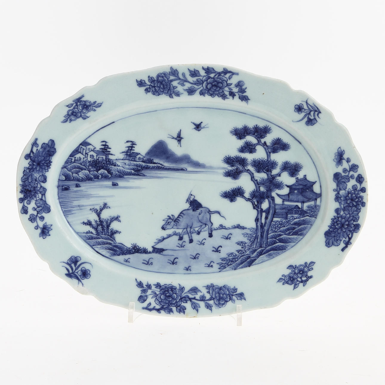 STEKFAT, porslin, Kina, 1700-tal.