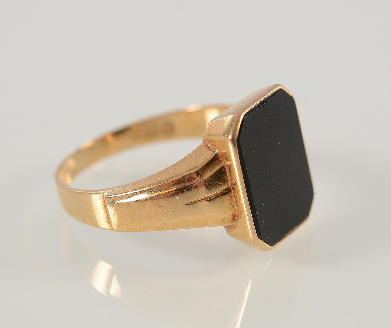 KLACKRING, Trege, Göteborg 1958, 18K.