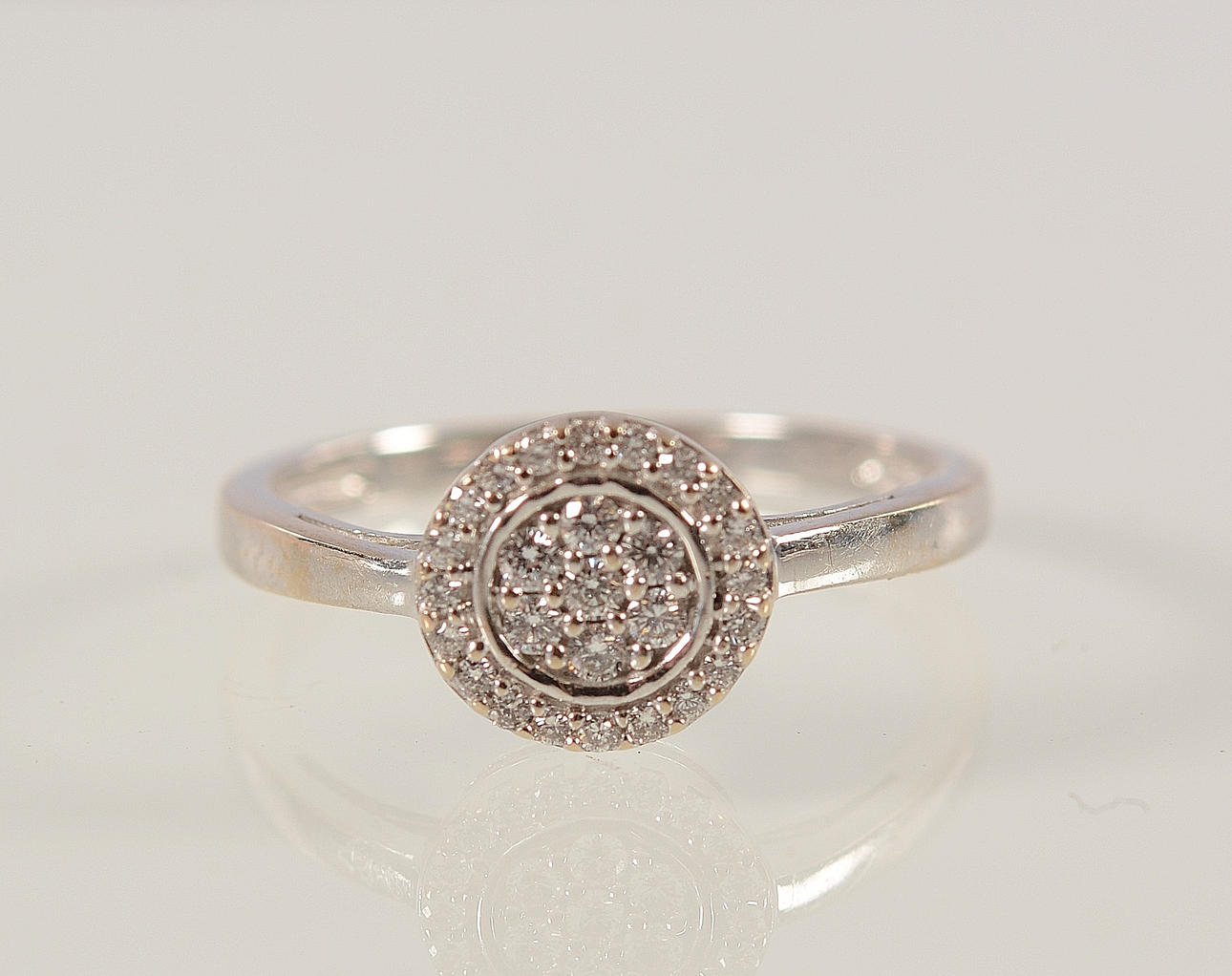 DIAMANTRING, vitguld 18K.
