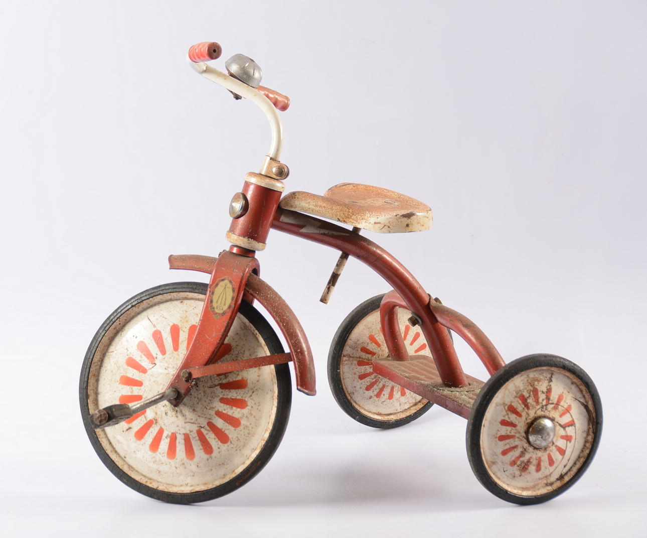 BARNCYKEL. trehjuling.