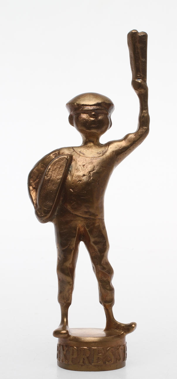 STIG BLOMBERG. "Tidningspojken", skulptur, brons, signerad.
