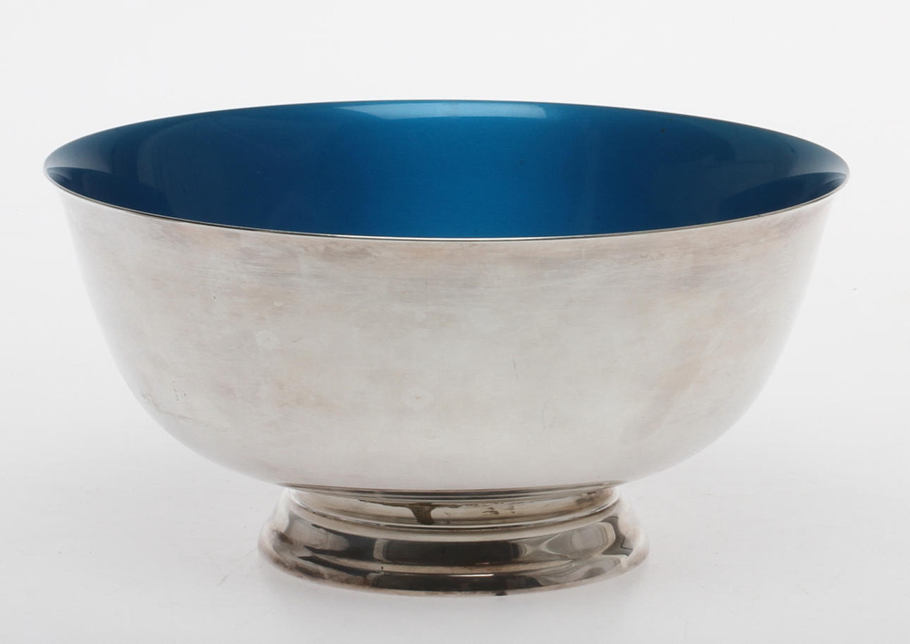 SKÅL, emaljerad, Reed & Barton, 1900-talets andra hälft.