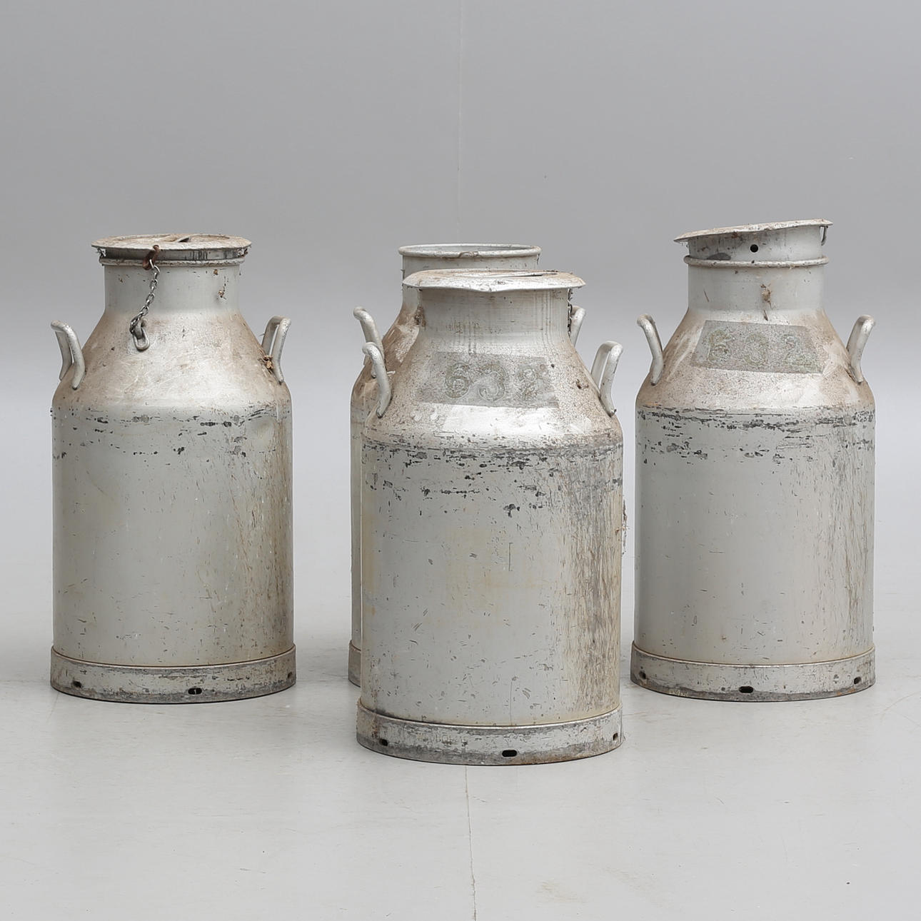 MJÖLKSPANN, 4 stycken, metall.