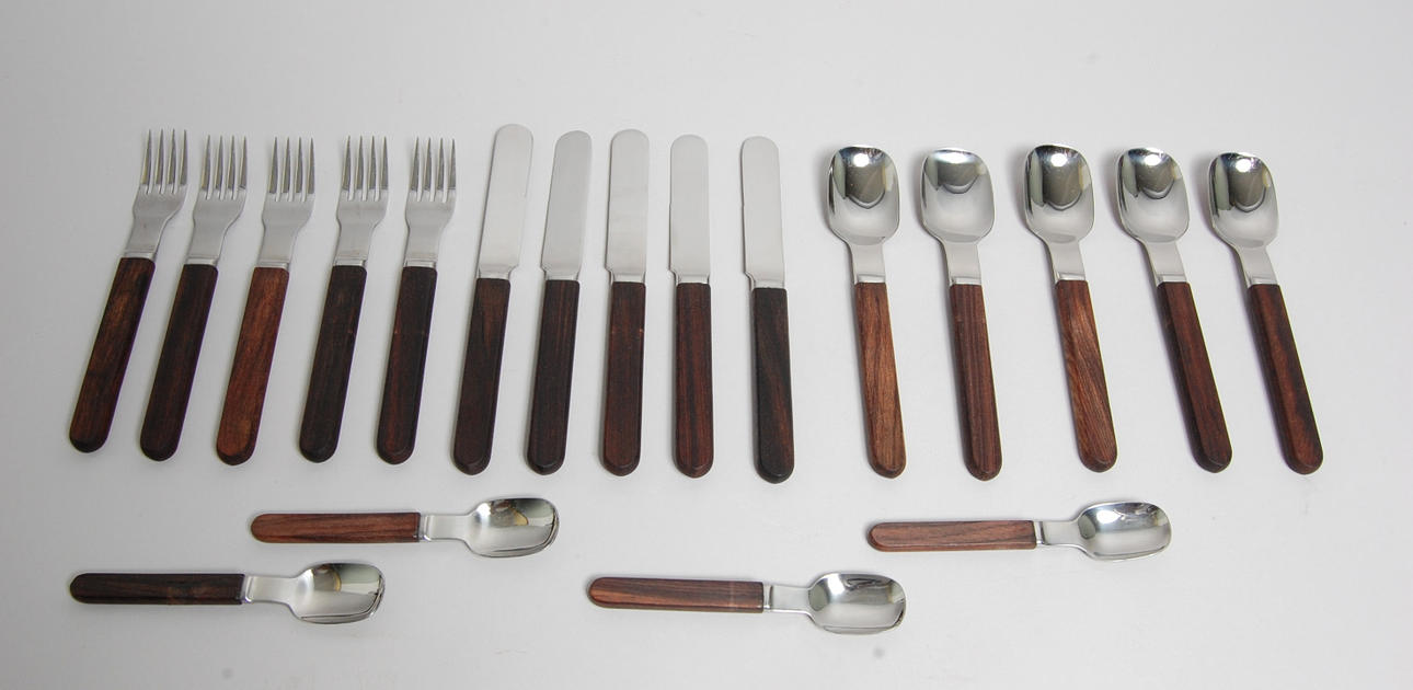 BESTICK, 19 delar, Boda Diné, Signe Persson Melin.