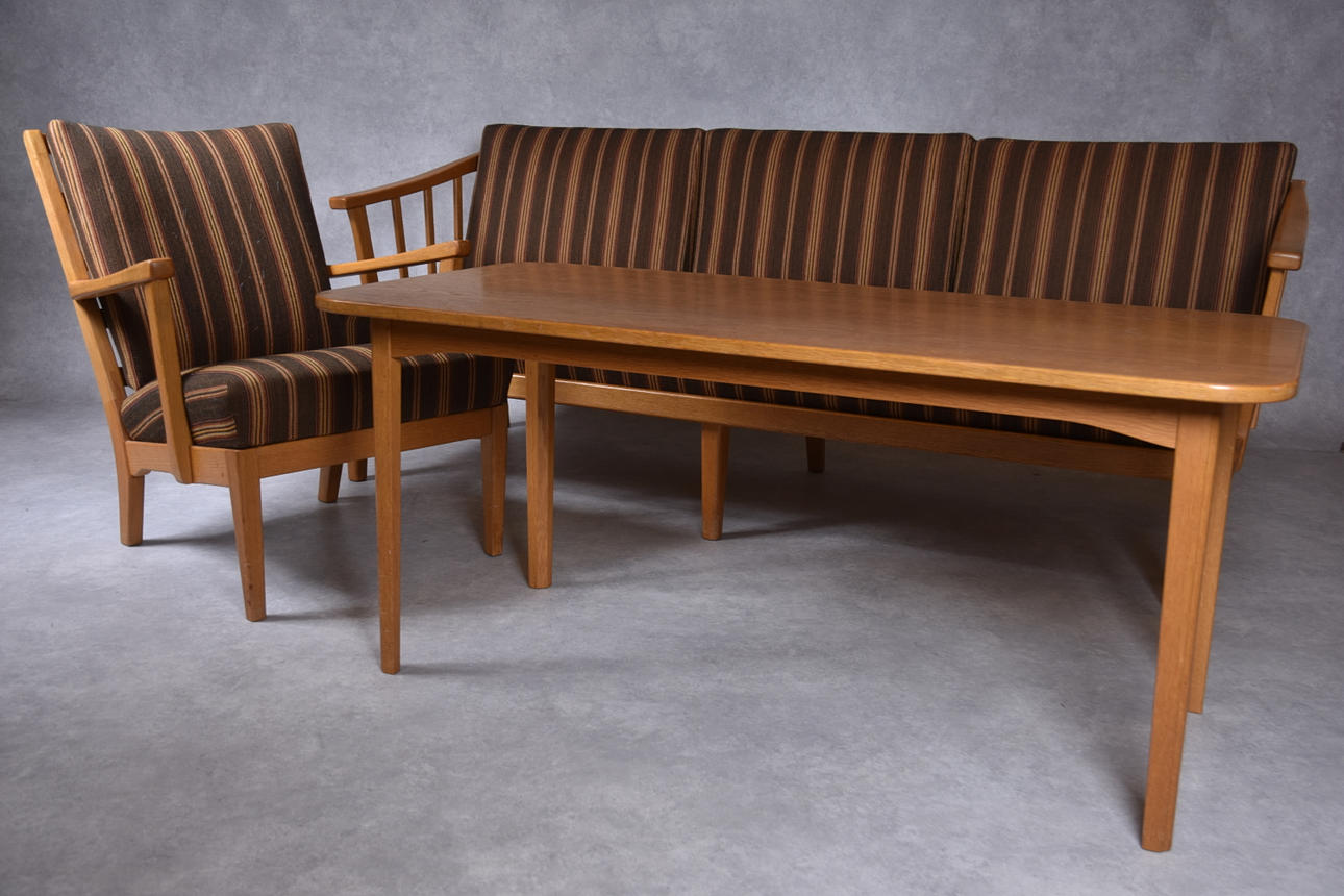 SOFA, SESSEL, TISCH "Visingsö" Carl Malmsten.