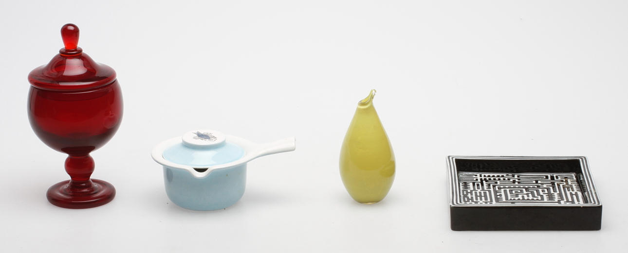 KERAMIK och GLAS, Gustavsberg, Rörstrand, Orrefors samt Reijmyre.