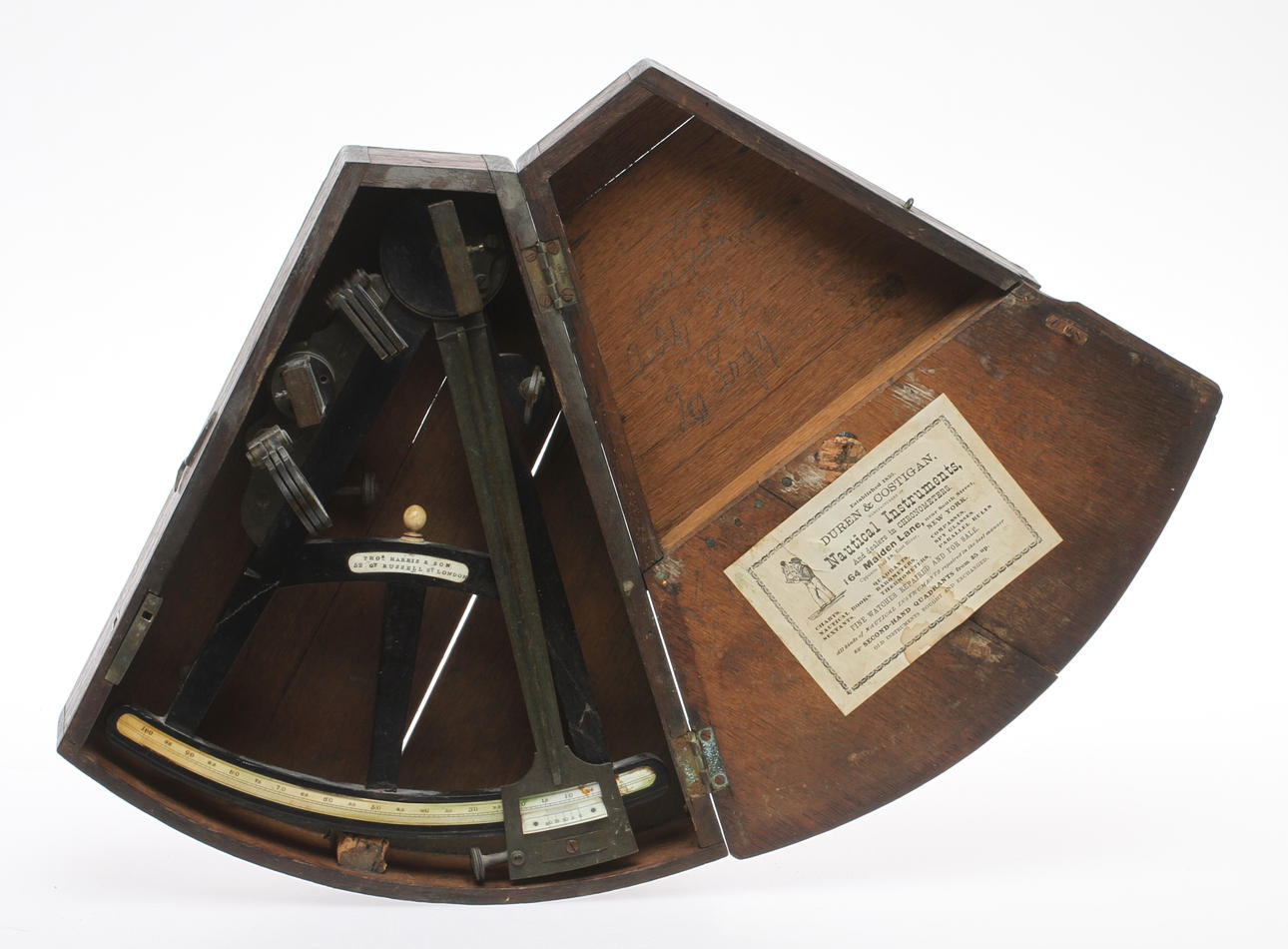 NAUTISKT INSTRUMENT, Tho Harris & Son London England, 1800-tal.