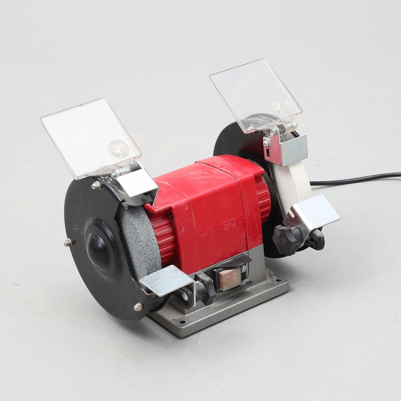 AGARRE DE MESA, Parkside.