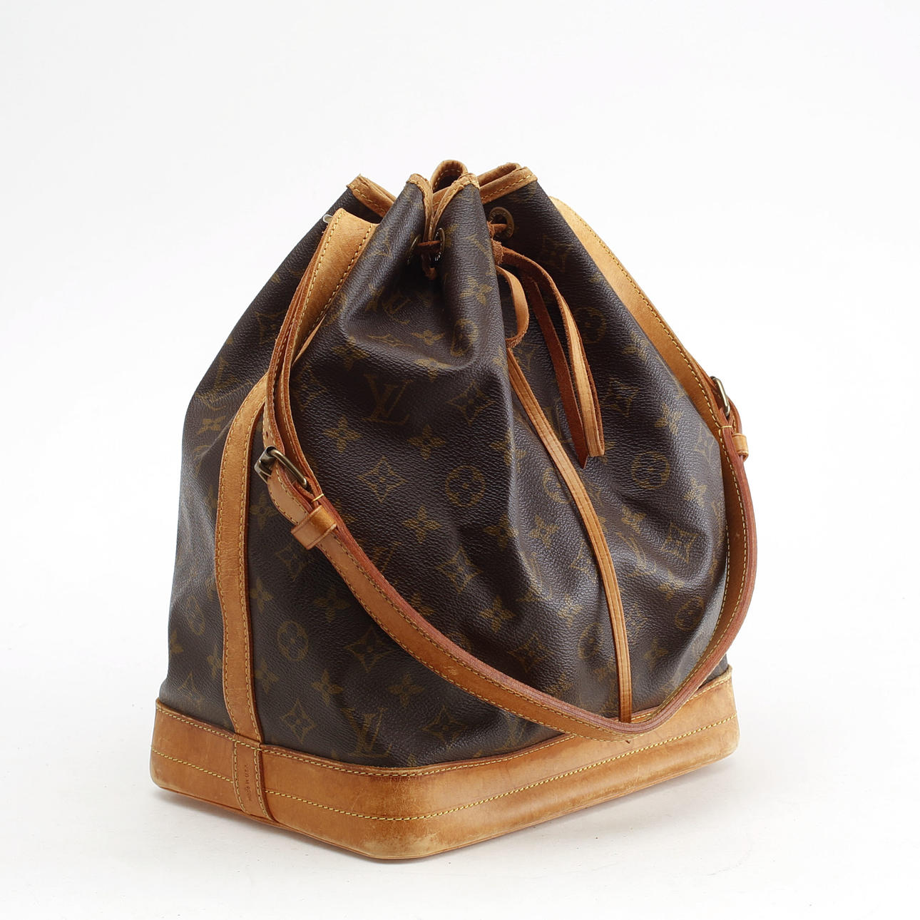 SHOULDER BAG, "Noe", Louis Vuitton, "SD0935".