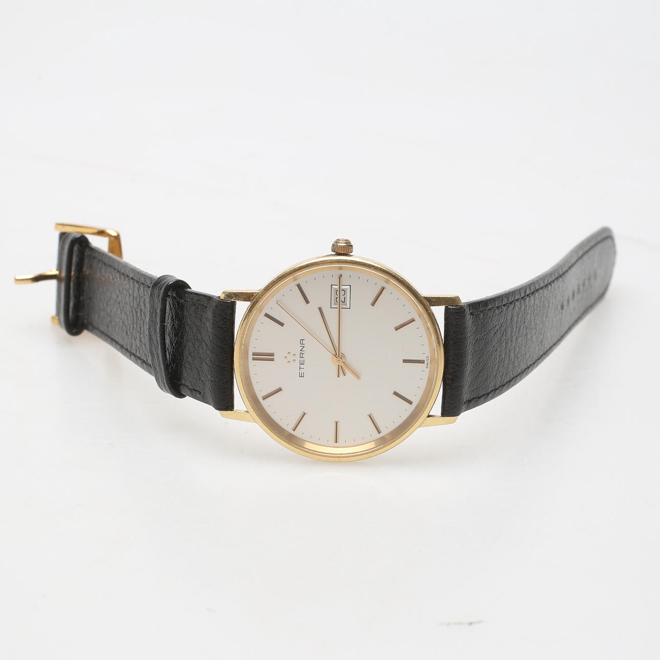 WRIST WATCH, quartz, 18k, approx. 35 mm, leather strap. date, eterna.