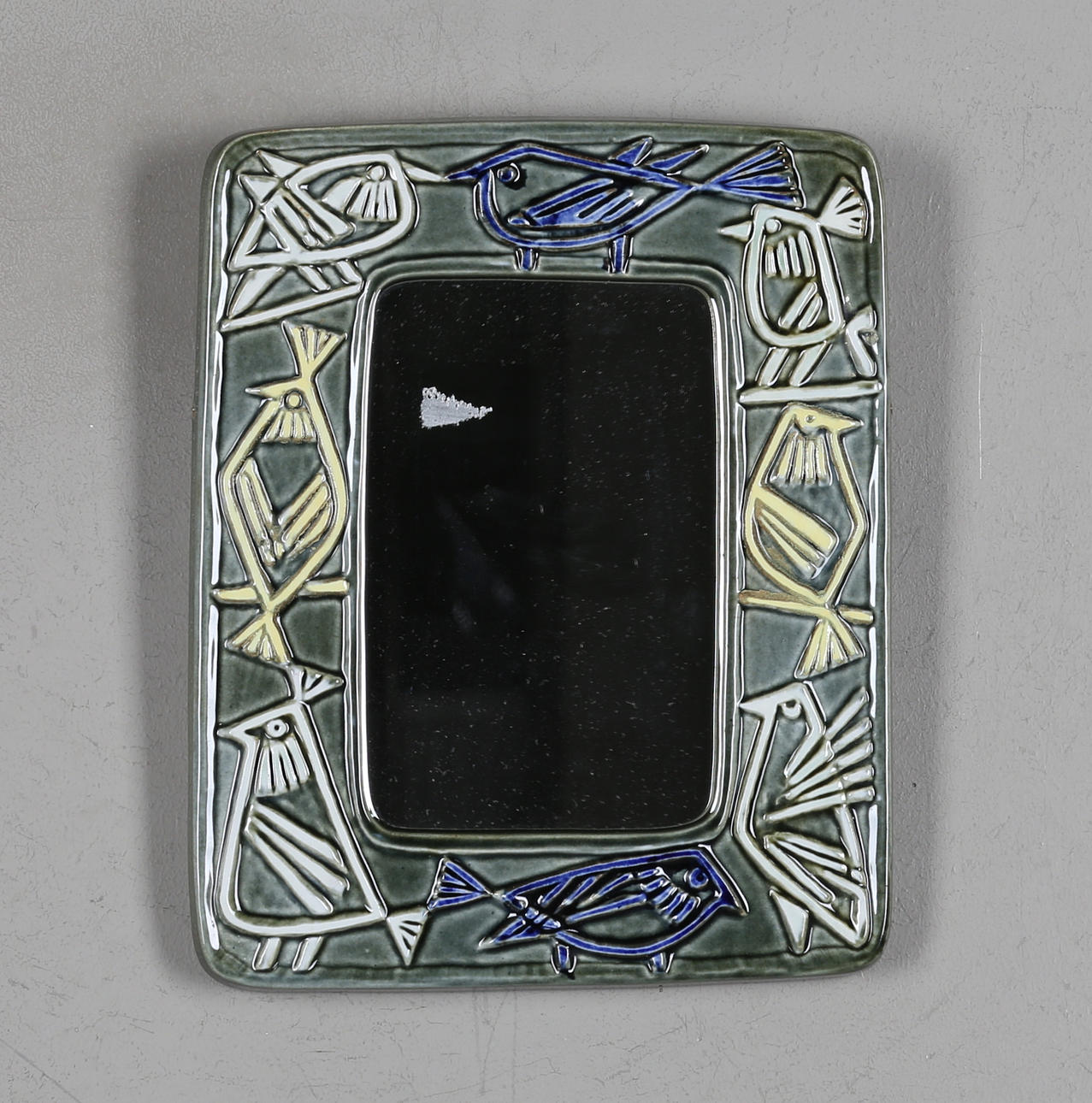 LISA LARSON. spegel, stengods, Gustavsberg.