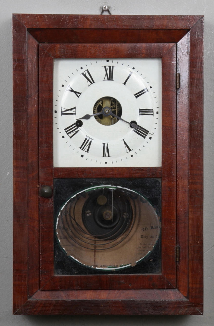 VÄGGUR, sk "sillalåda" miniatyr, Seth Thomas.