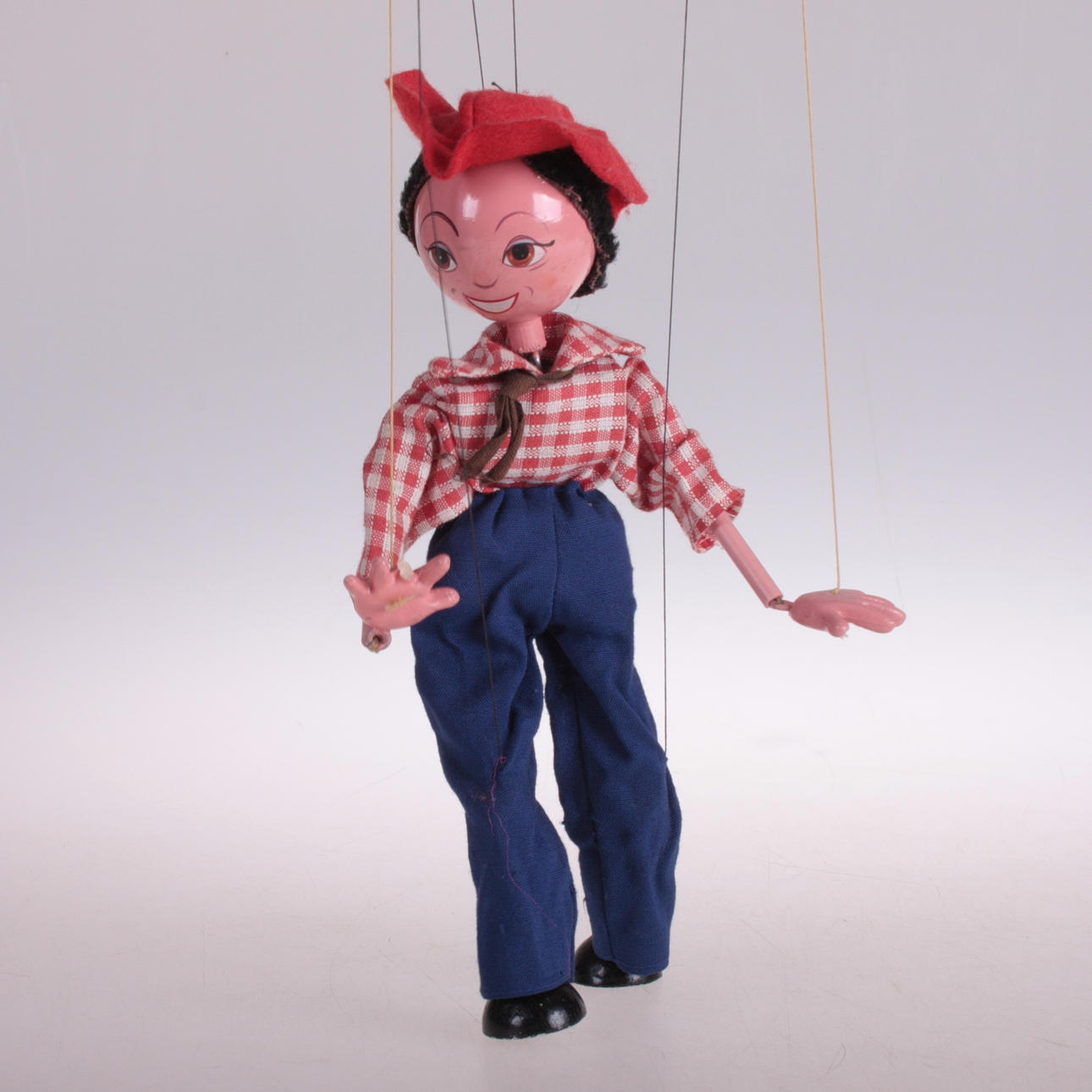 MARIONETTDOCKA, Televinken, 1900-tal.