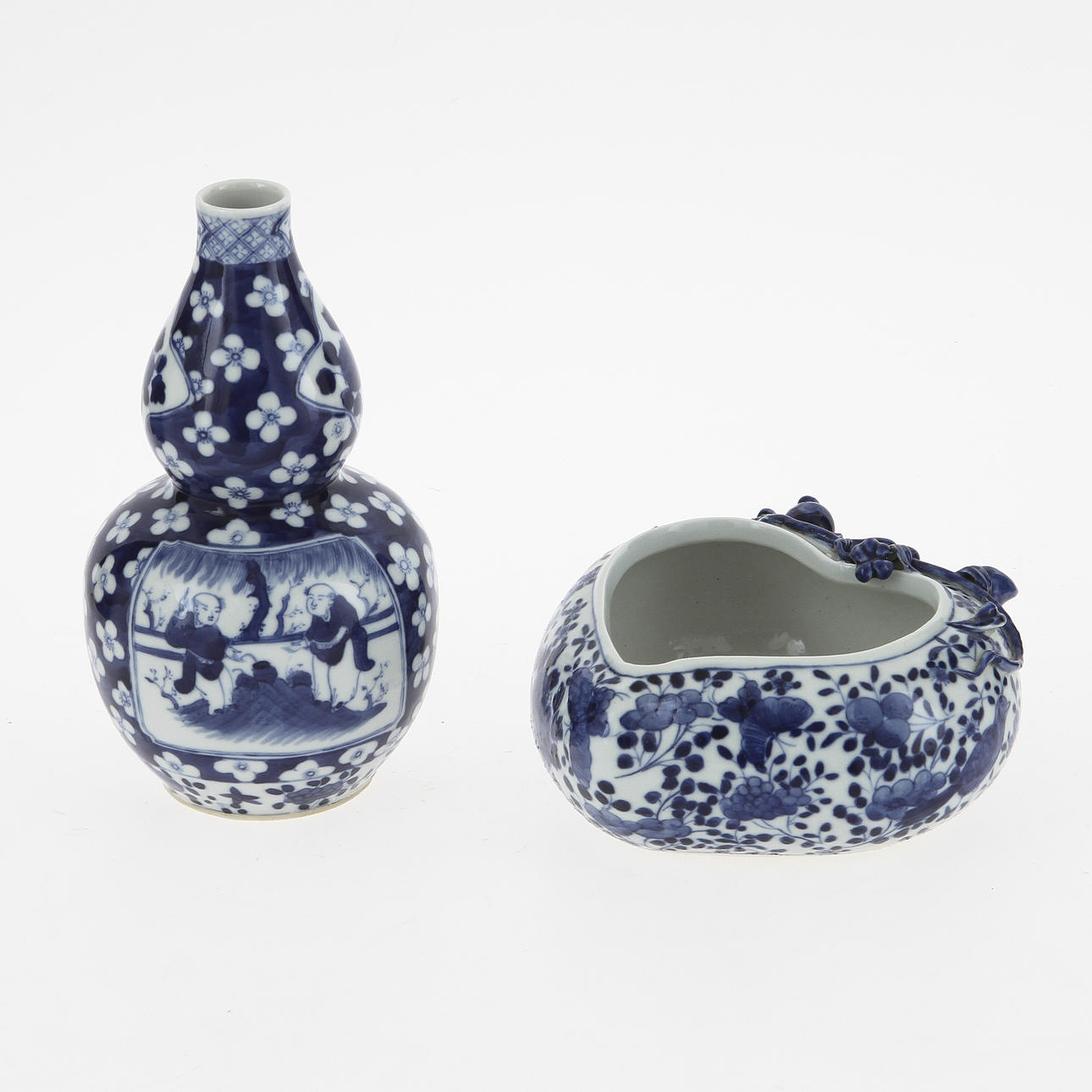 BLÄCKHÅLLARE OCH VAS, Kina, 1800/1900-tal.