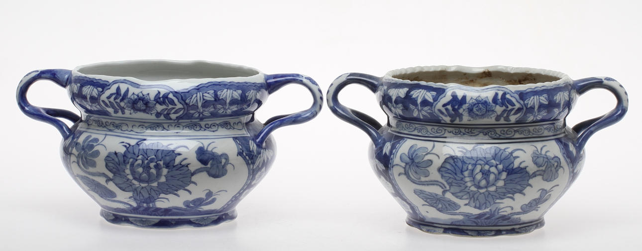 YTTERFODER 2 st snarlika, orientaliska, 1900-tal.