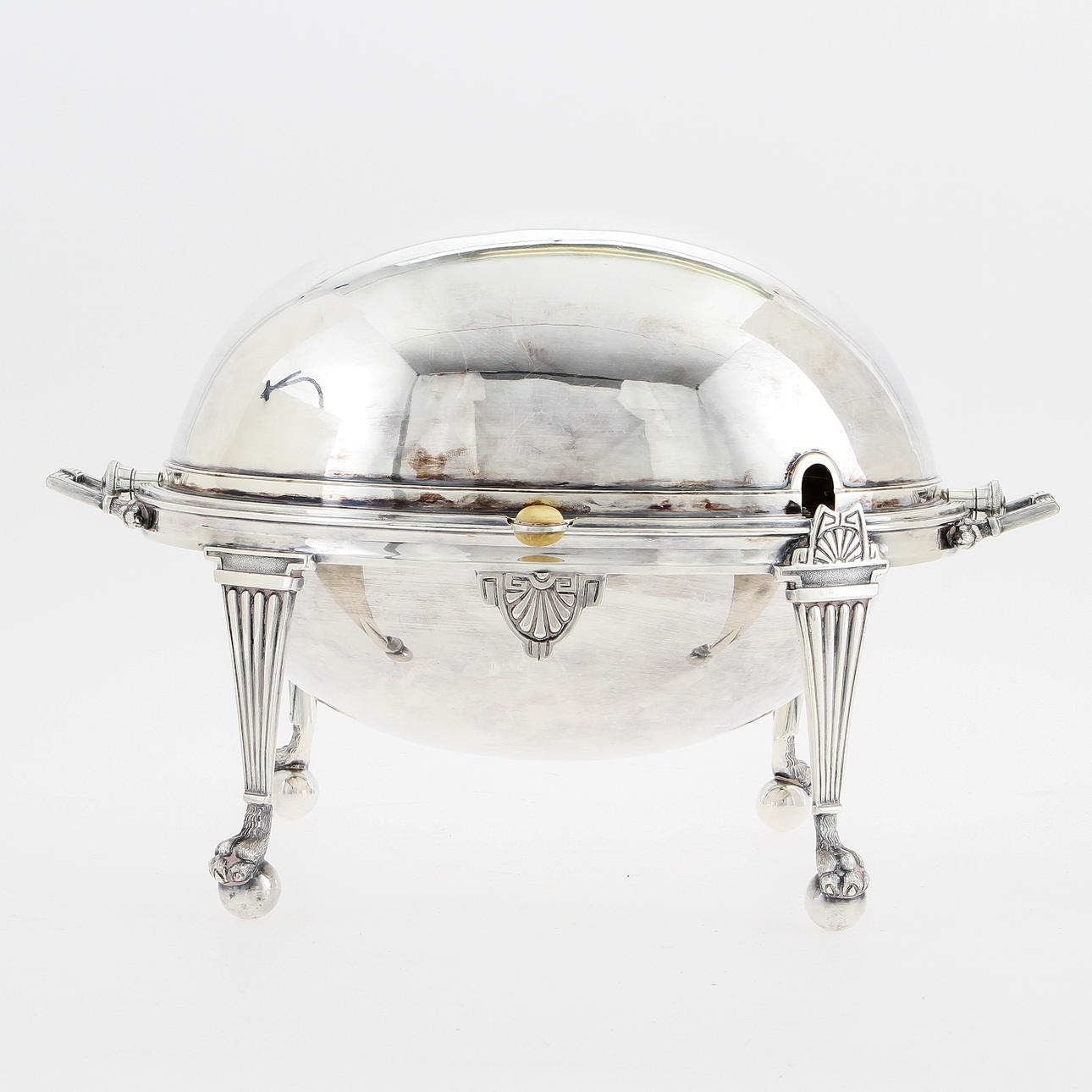 VÄRMEHUV, nysilver, England.