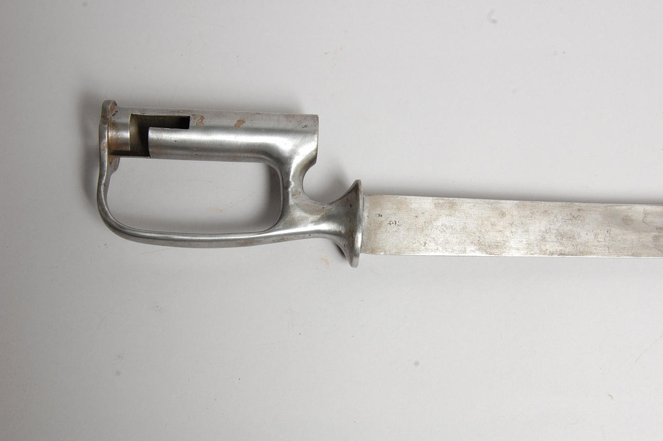 BAJONETT, S.Hill, England.