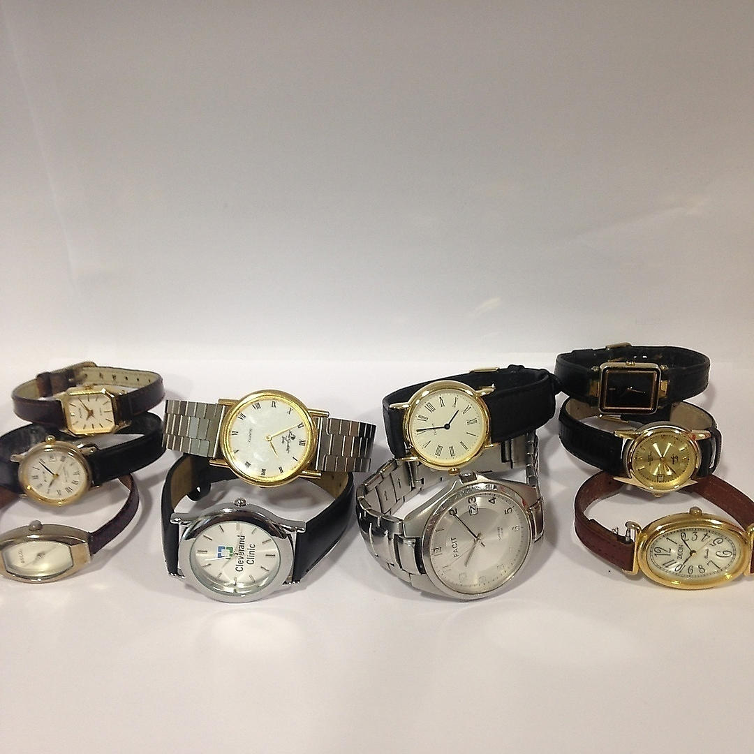 COLLECTION OF WATCHES.