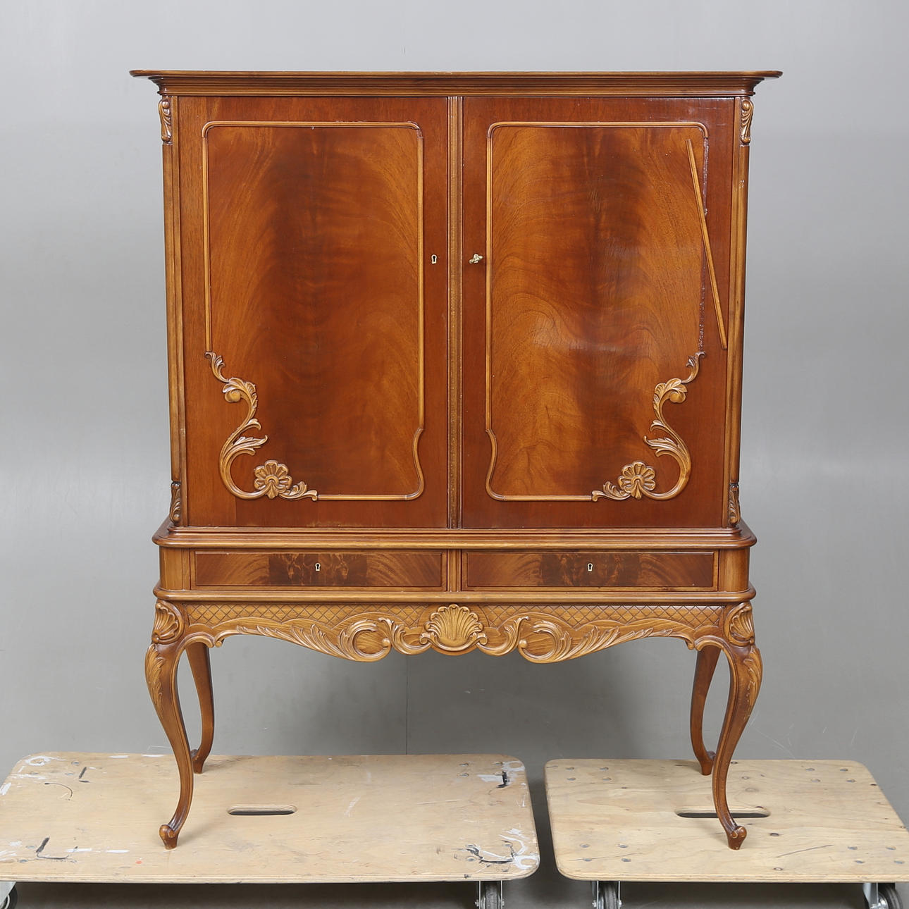 GABINETE, estilo rococó, siglo XX.