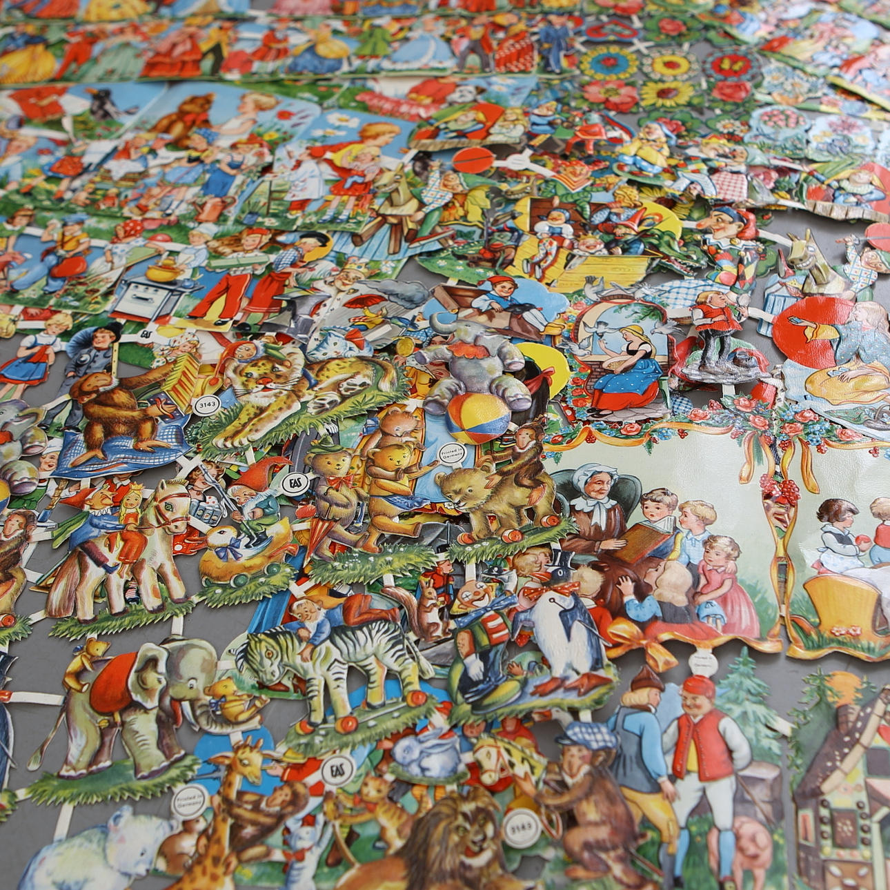 BOOKMARKS/BOOKMARK MAPS, mainly Germany, 1900s.