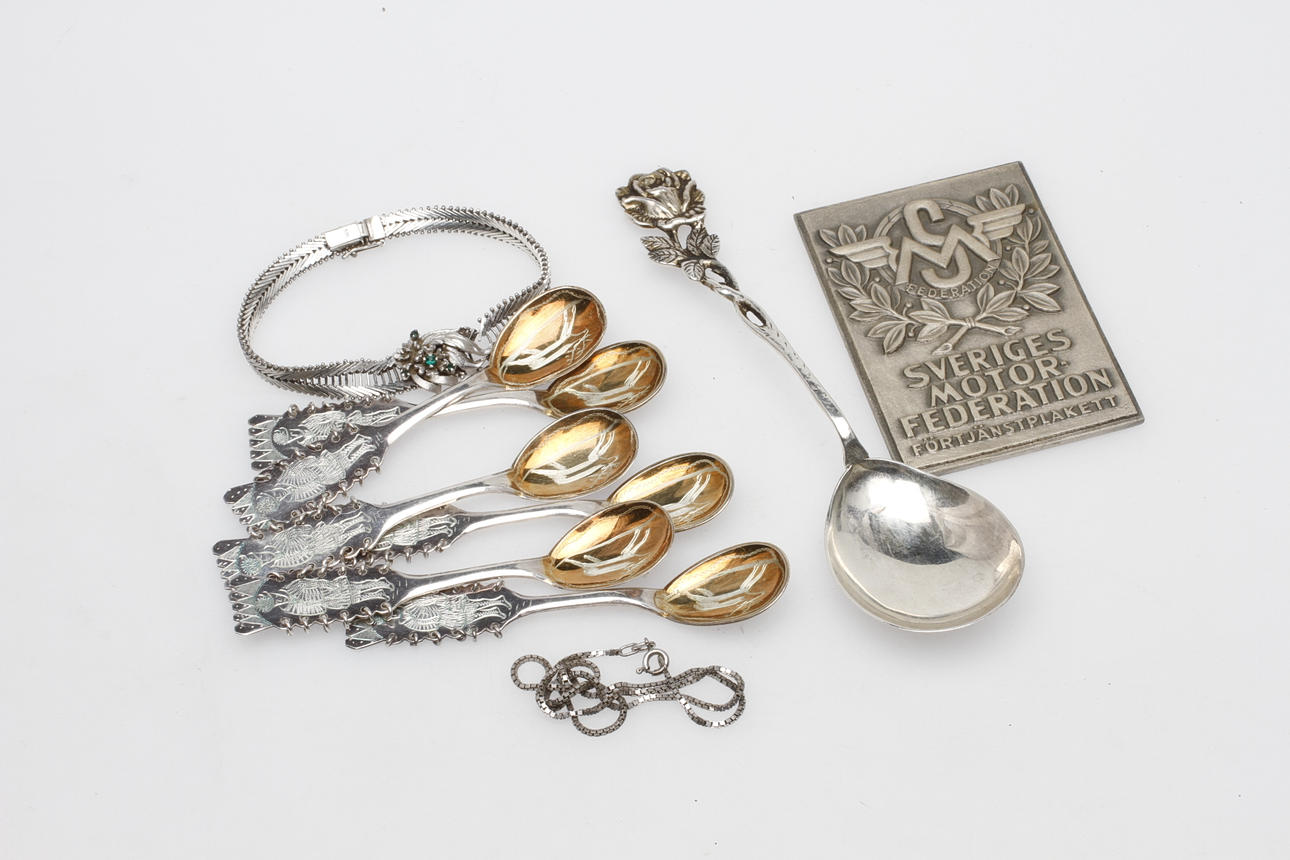 SILVERFÖREMÅL, 10 st, vikt ca 264 gram.