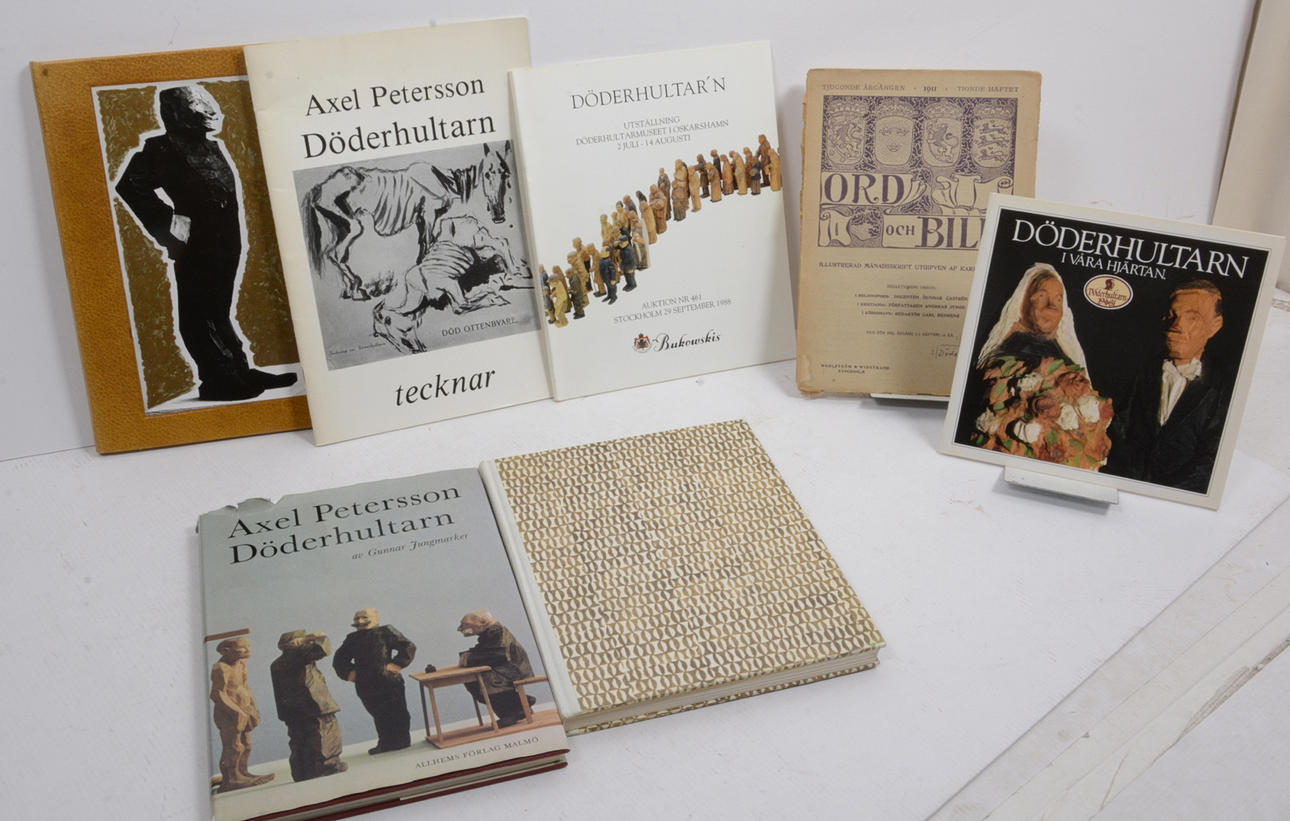 Axel Pettersson Döderhultarn and his art.