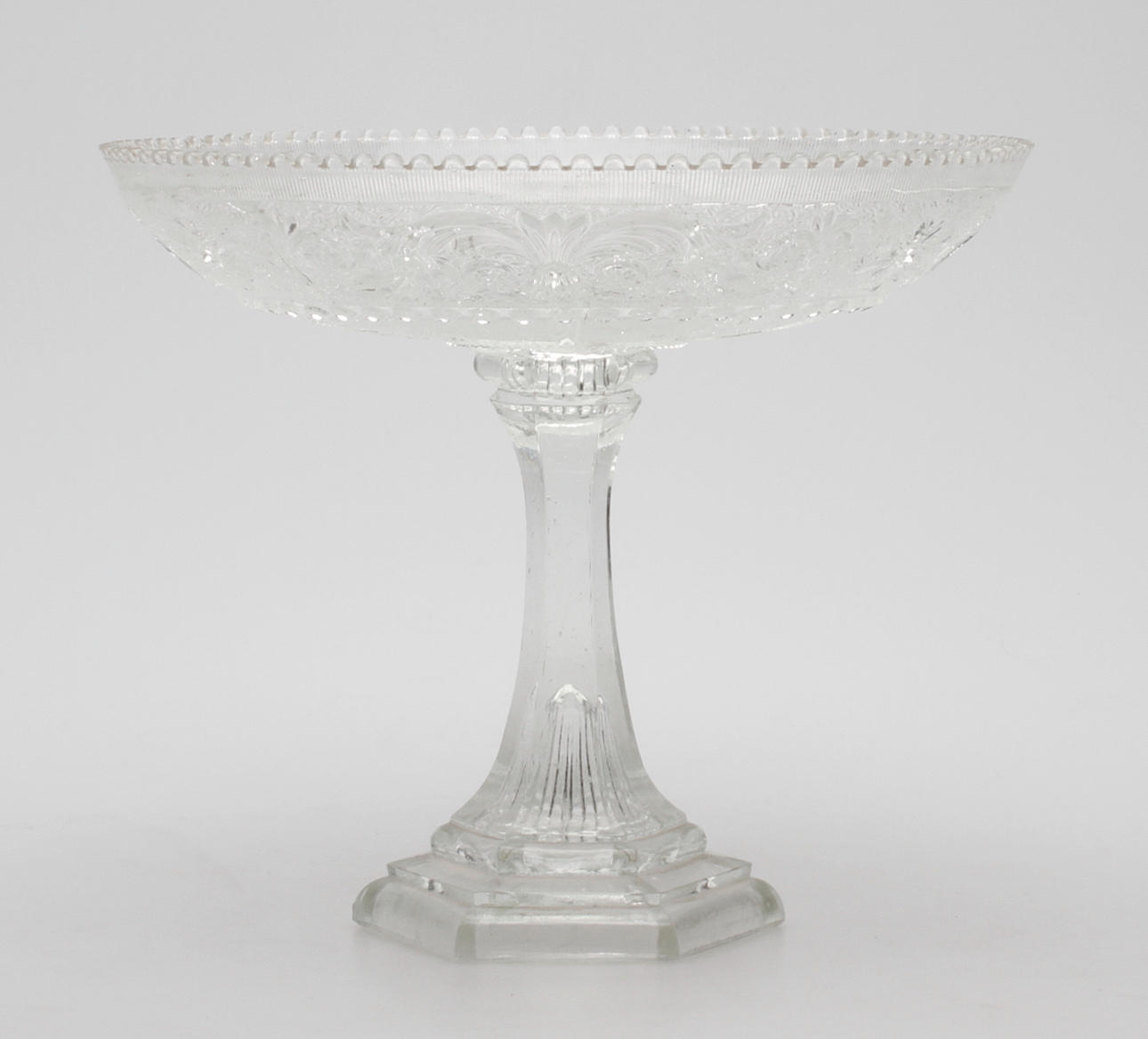 SKÅL PÅ FOT, pressglas, Eda glasbruk.