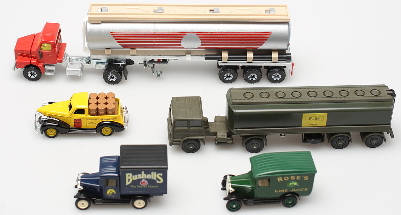 PARTI LEKSAKSBILAR (6). Bl a Days Gone, Siko, Solido.