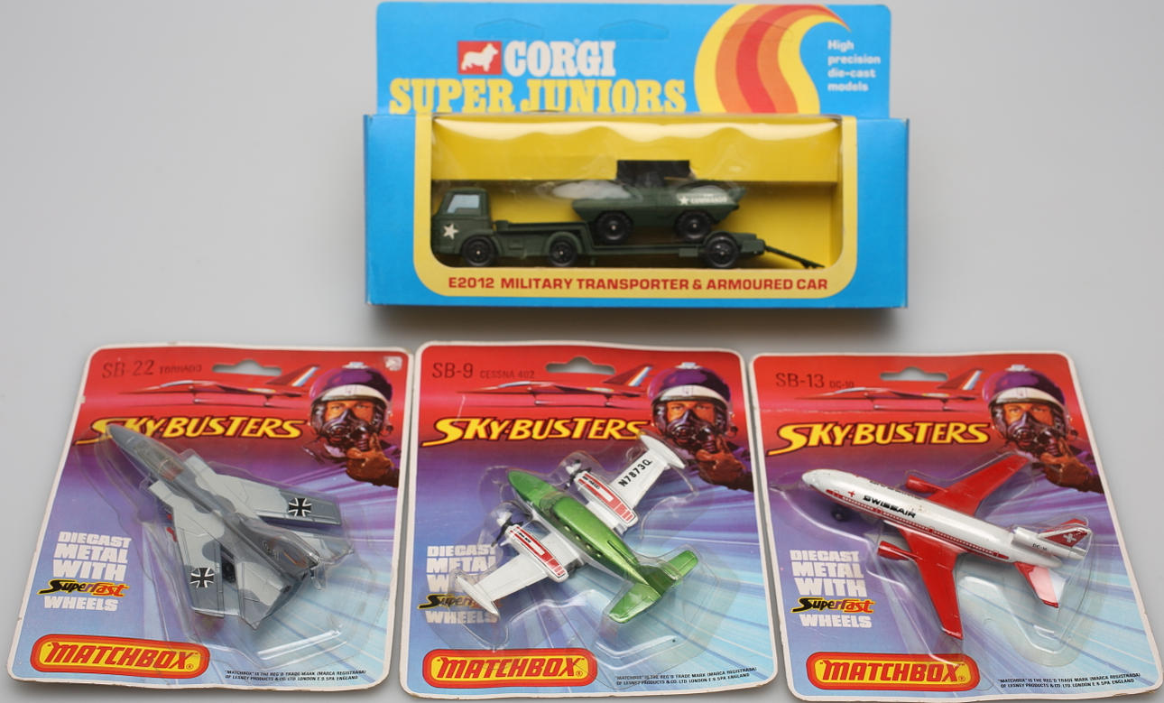 PARTI LEKSAKER (4). Bl a Matchbox, Corgi Super Junior.
