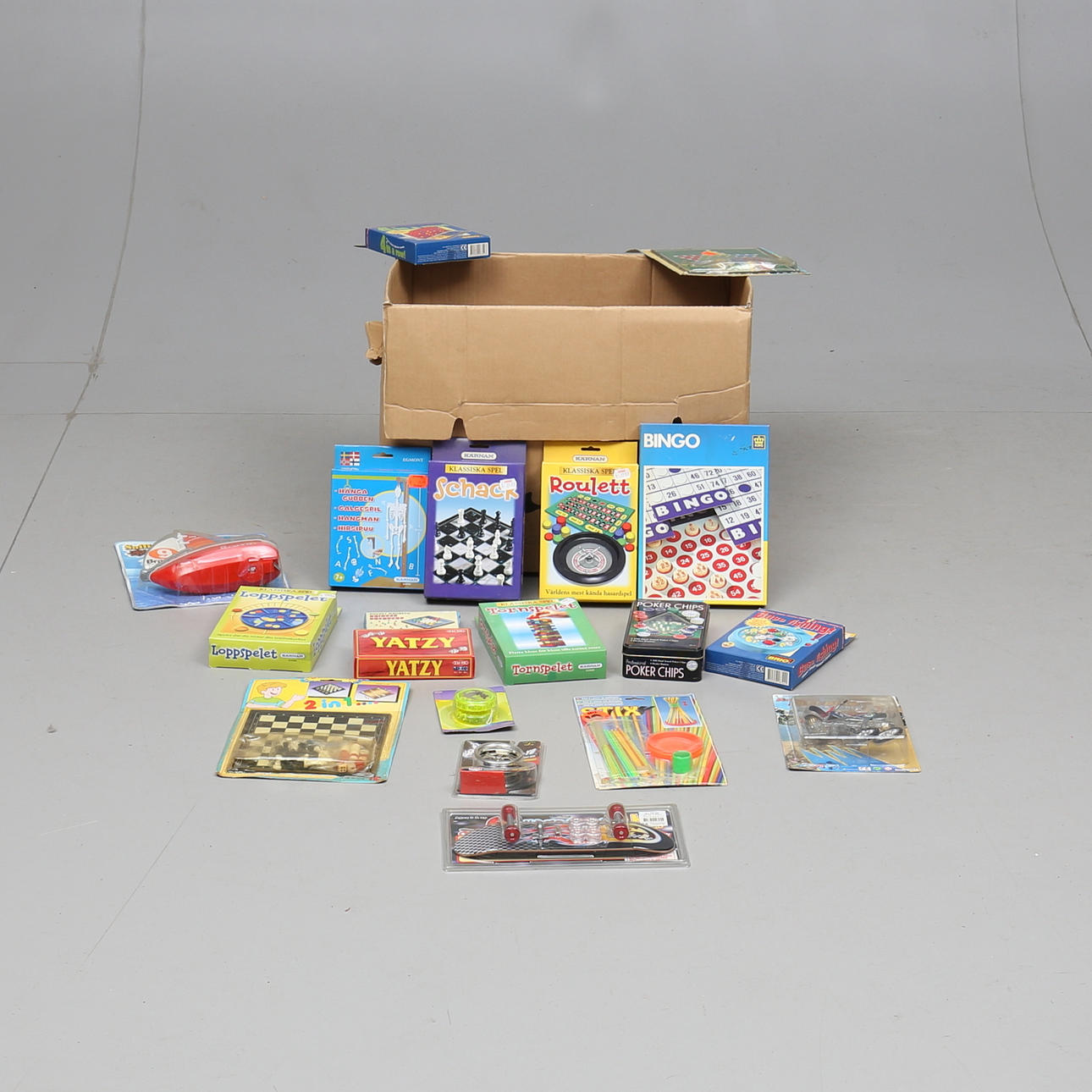 LELUJA/PELIT, Erä. 1900/2000-luku.