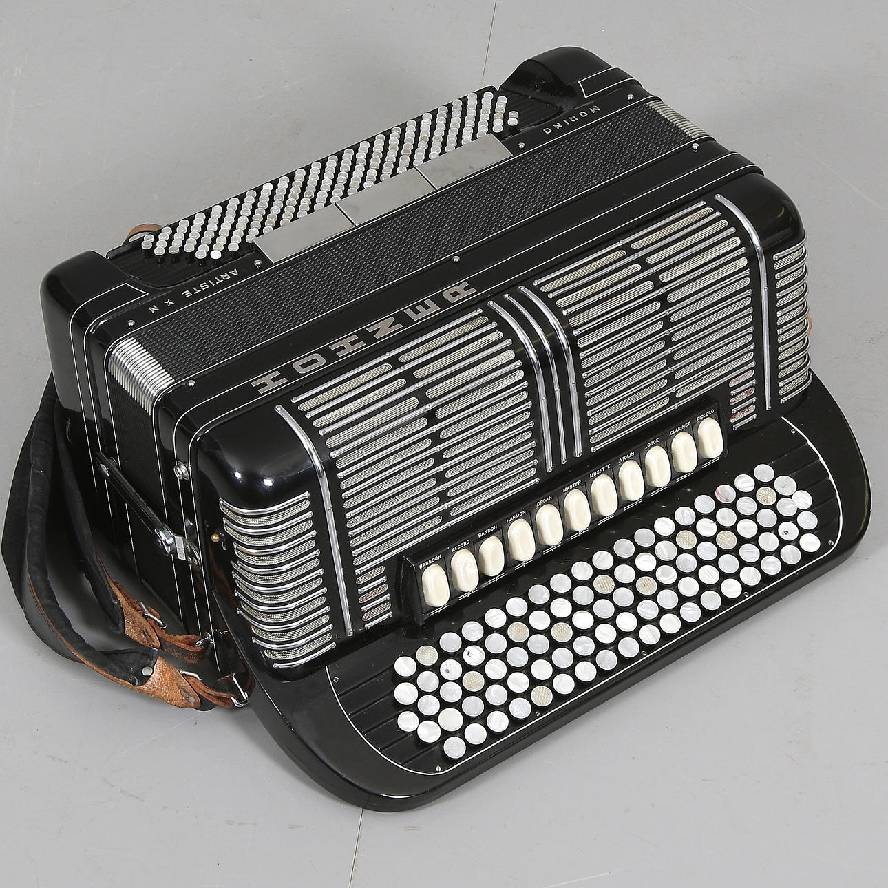 DRAW, Hohner Morino Artiste X N.