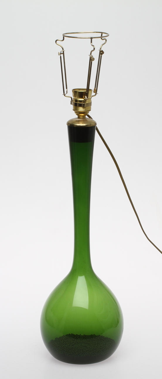 BORDSLAMPA, trol. Arthur Percy, Gullaskruf.