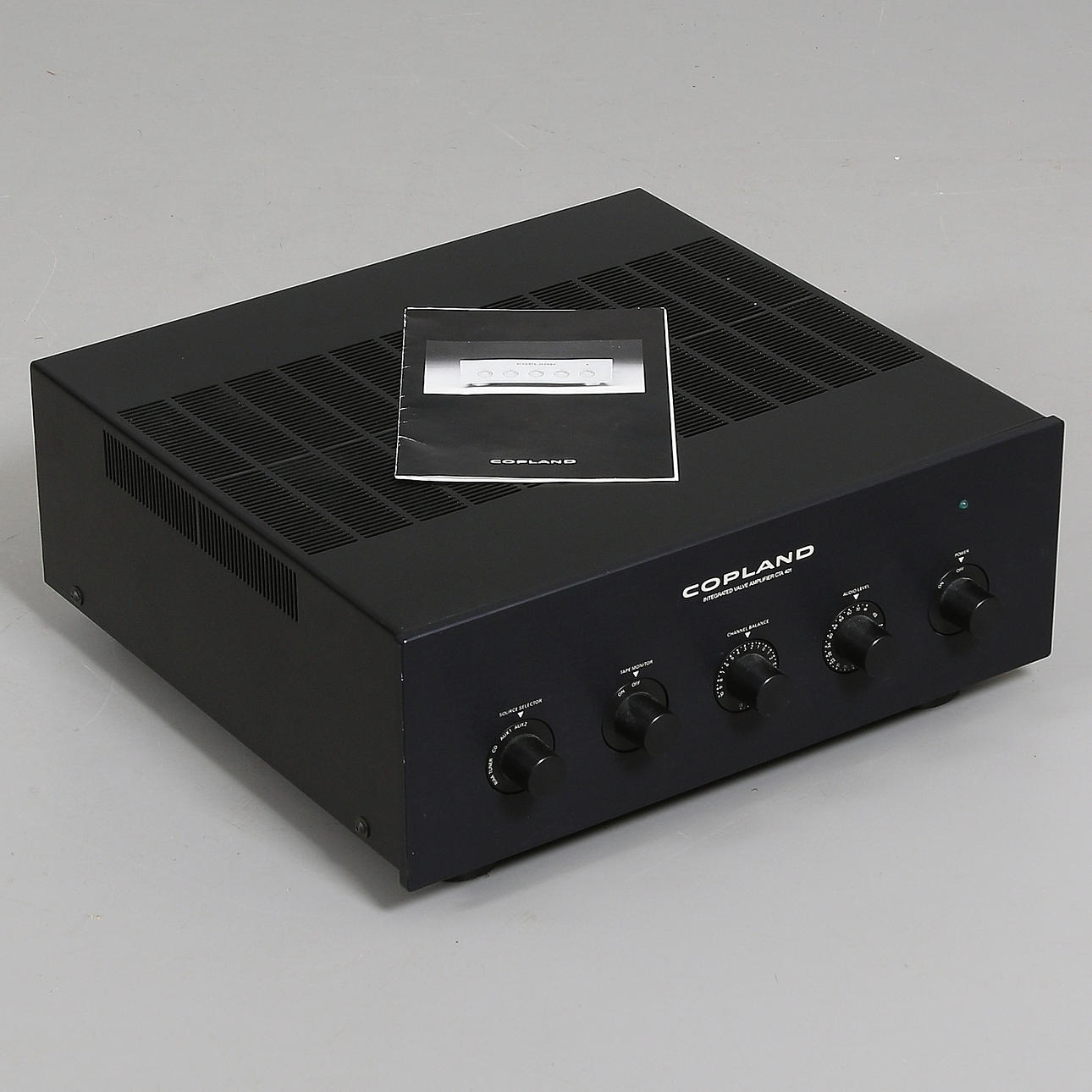 AMPLIFICADOR, Copland CTA-401. 1999.